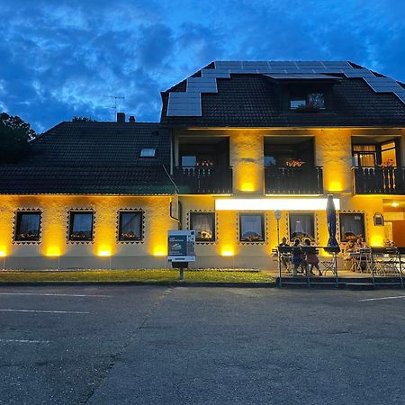 Beny Hotel Restaurant Hertingen Екстер'єр фото