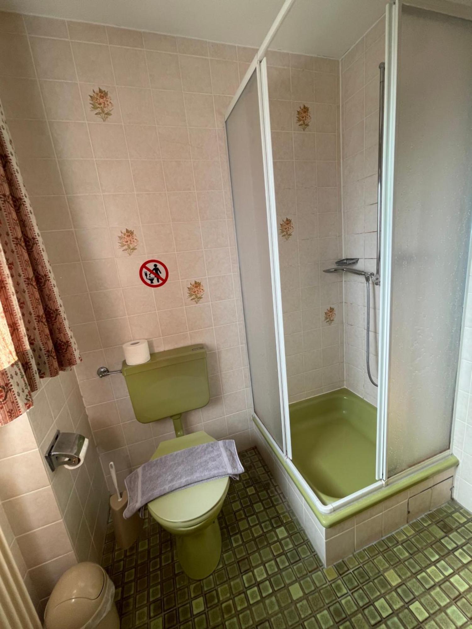 Beny Hotel Restaurant Hertingen Екстер'єр фото